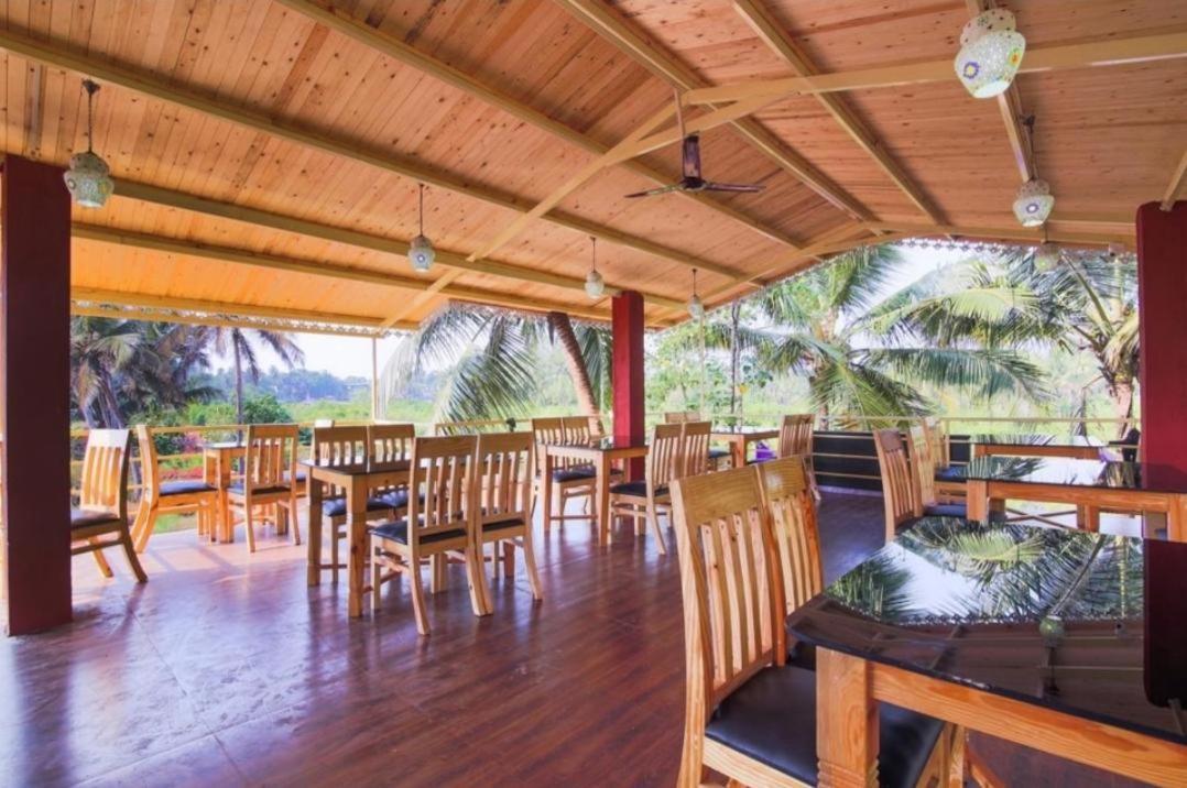 Casa Seaesta Beach Cottages And Suites Arambol Exterior photo
